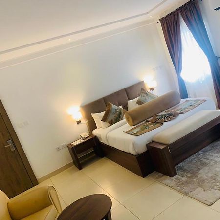 Swiss Pearl Continental Suite Wupa Eksteriør billede